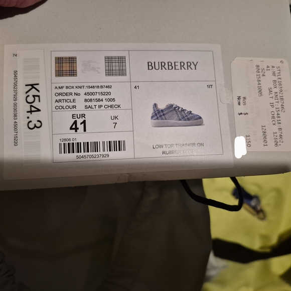 Burberry AUTHENTIC Blue and White EU41 Sneakers BRAND NEW - Picture 2 of 2